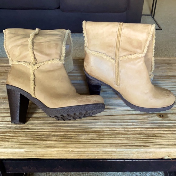 Call It Spring Boots - Picture 4 of 5